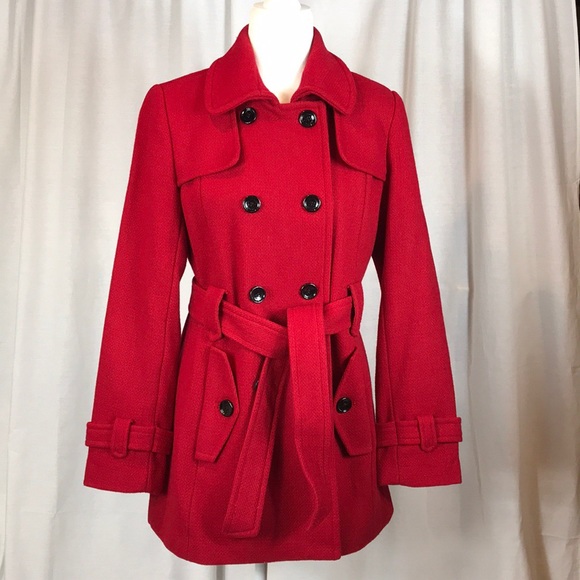 Warm and Stylish winter coat 🧥❄️ - Picture 3 of 7